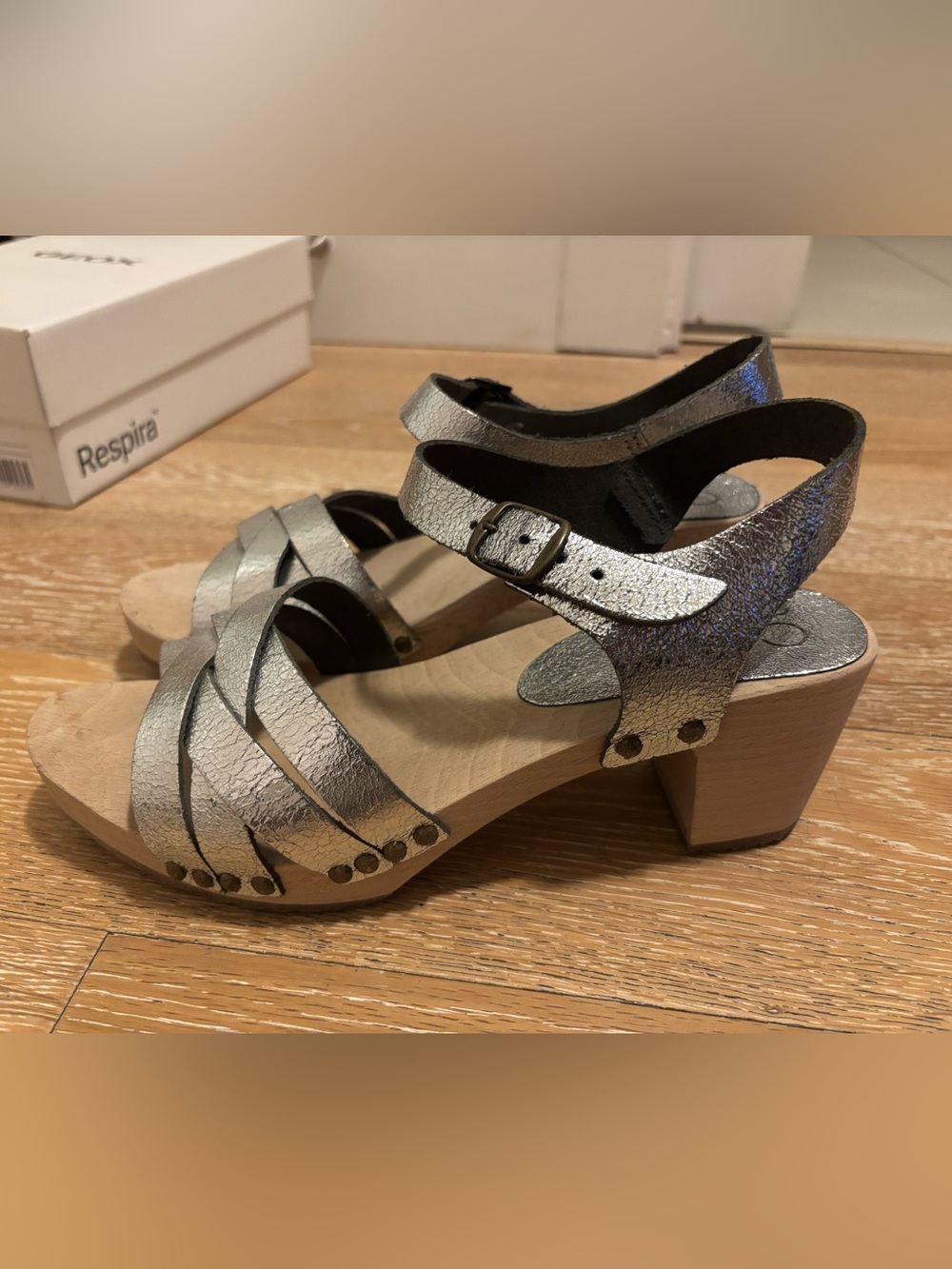 Silver Metallic Leather Mid-Heel Clogs
